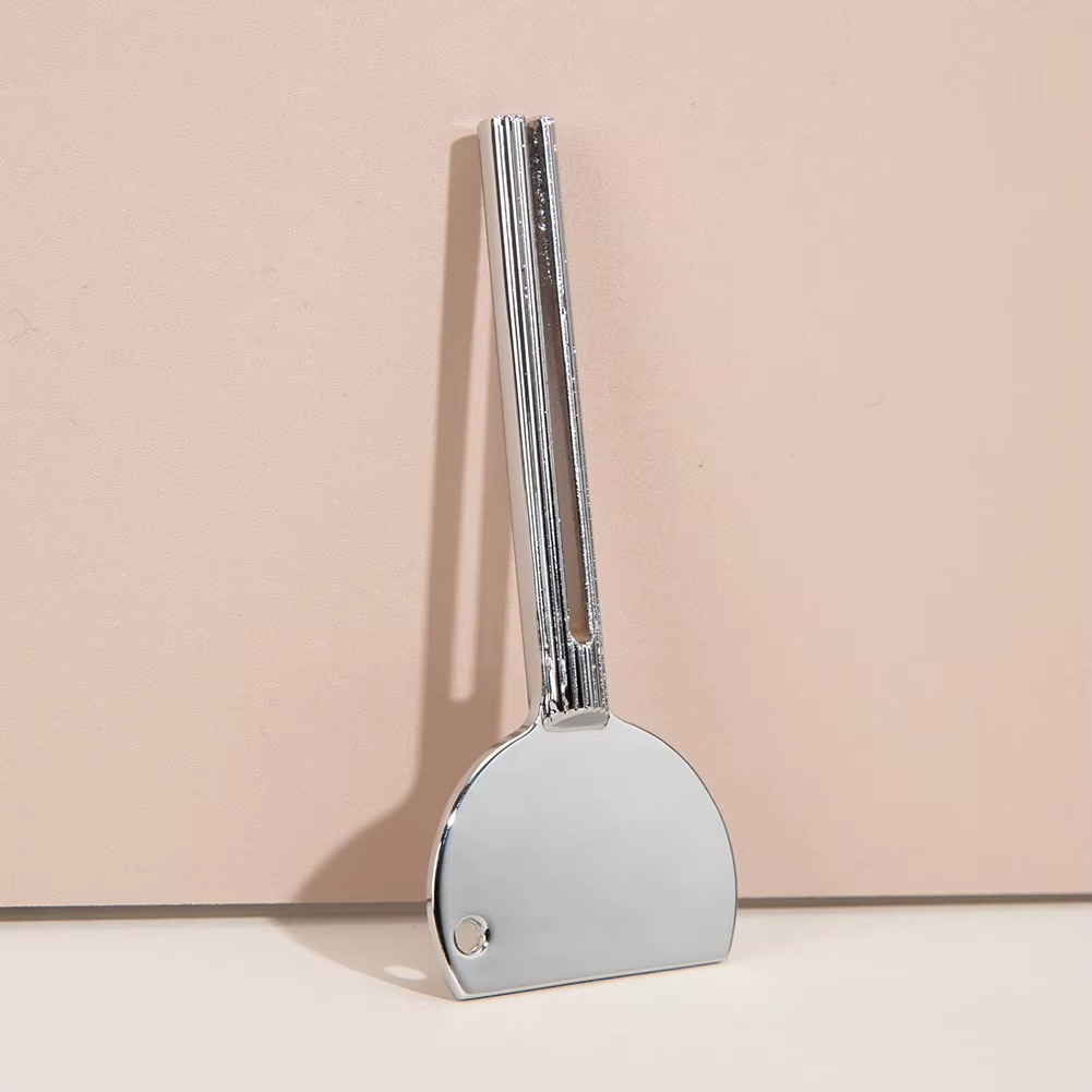 Never Waste a Drop! 🪥💆‍♀️🎒

✅ Works with all types of toothpaste & creams
✅ Perfect for home, hotels, travel, flights & vacations ✈️👜
✅ Keeps your products neat and prevents waste
✅ Compact & portable – fits easily in your bag or pur
