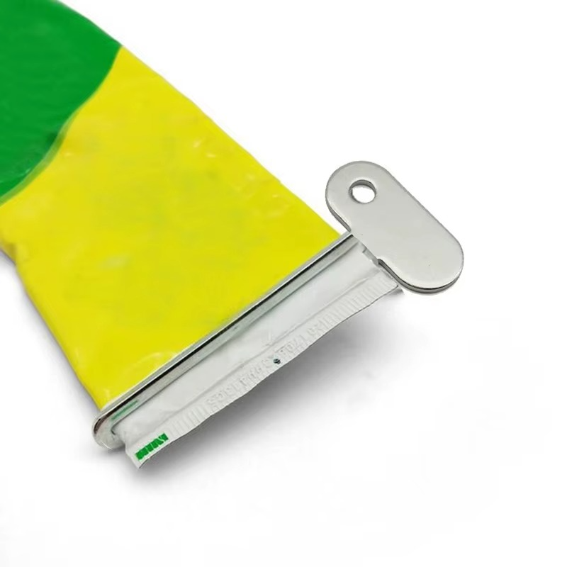 🔥 Squeezer 3.0 – Never Waste a Drop! 🪥💆‍♀️

✅ Works with all types of toothpaste & creams
✅ Perfect for home, hotels, travel, flights & vacations ✈️👜
✅ Keeps your products neat and prevents waste

💡 Why you’ll love it:
	•	Extract every last drop – sa